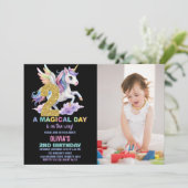 Rainbow Unicorn Birthday Einladungen zum Foto (Stehend Vorderseite)