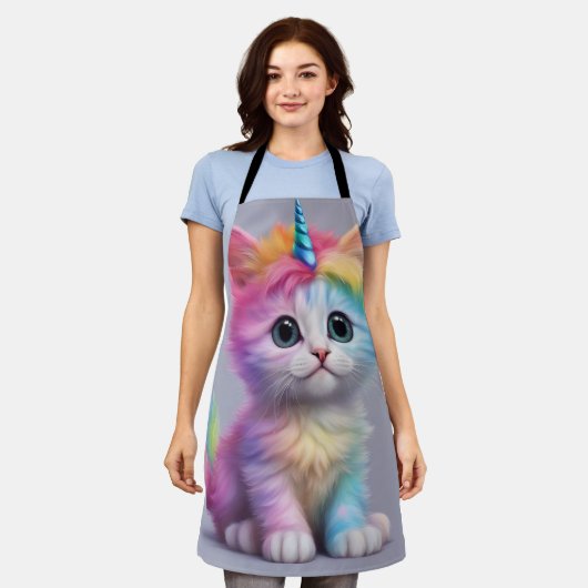 Rainbow Unicorn Kitten Schürze (Getragen)