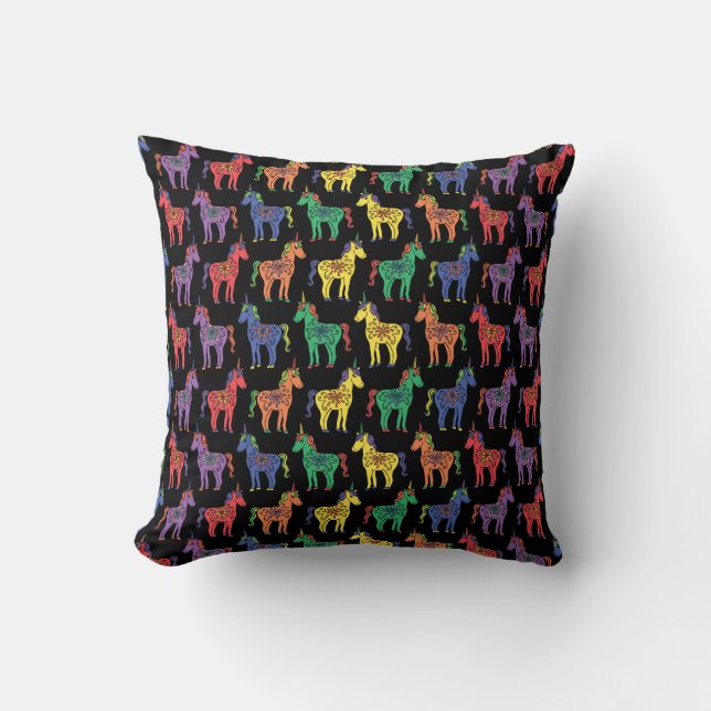 Rainbow Unicorns Farbiges Kissen (Vorderseite)