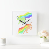 Rainbow Unicorns Quadratische Wanduhr (Zuhause)