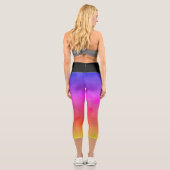 Rainbow Vapor Capri Leggings (Rückseite)