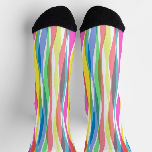 Rainbow Vertical Stripes Pastellfarben Socken (Oben)