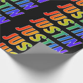 Rainbow Vorname "JUSTIN"; Fun & Colorful Geschenkpapier (Ecke)