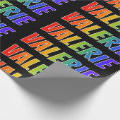 Rainbow Vorname "VALERIE"; Fun & Colorful Geschenkpapier (Ecke)