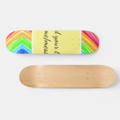 Rainbow-Wasserfarbe Hinzufügen von Namenstext Skateboard (Horizontal)