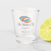 Rainbow Waves Beautiful Custom LGBT Wedding Schnapsglas (Vorderseite)