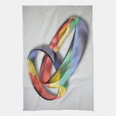 Rainbow Wedding Rings for Marriage Equality Handtuch (Vertikal)