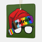 Rainbow-Weihnachtsmannmütze mit Brille Keramikornament (Links)