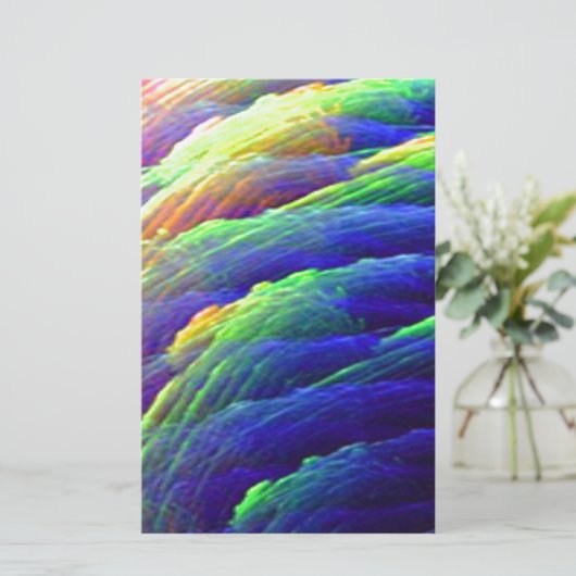 Rainbow Wispy Feather Mountains Briefpapier (Stehend Vorderseite)