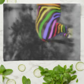 Rainbow Zebra Handtuch (Gefaltet)