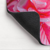 Raindrop Blush Pink Blossom Mousepad (Ecke)