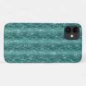 Raindrops auf grünem Metall Case-Mate iPhone Hülle (Rückseite (Horizontal))