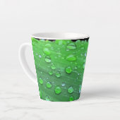 Raindrops Closeup, Spacey Green Milchtasse (Linke Ecke)