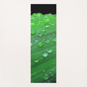 Raindrops Closeup, Spacey Green Yogamatte (Vorderseite)