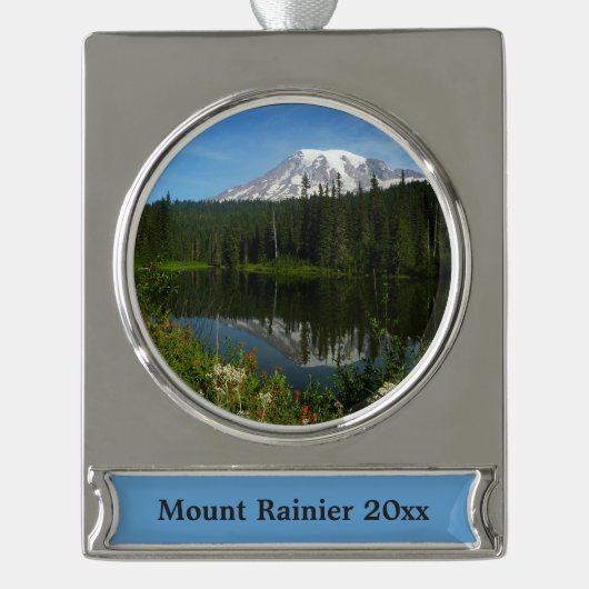 Rainier Lake Reflektion mit Wildblumen Banner-Ornament Silber (Vorderseite)