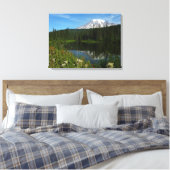 Rainier Lake Reflektion mit Wildblumen Leinwanddruck (Insitu (Schlafzimmer))