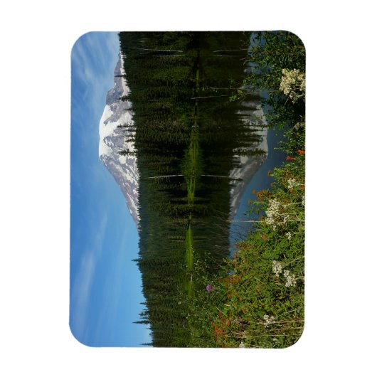 Rainier Lake Reflektion mit Wildblumen Magnet (Vertikal)