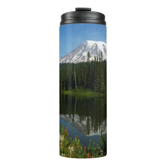 Rainier Lake Reflektion mit Wildblumen Thermosbecher (Vorderseite)