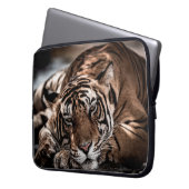 Rainthambourde wilde männliche Tigerin Fine Art Bi Laptopschutzhülle (Vorderseite Links)