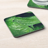 Rainy Day Hosta Blätter Getränkeuntersetzer (Linke Seite)