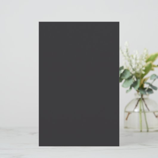 Raisin Black Solid Color Briefpapier (Stehend Vorderseite)