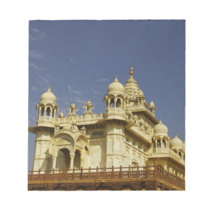 Rajasthan, Indien Eine stehende und zufällige Fra Notizblock