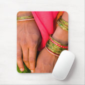 Rajasthan-Nah-up von Frauenhänden Mousepad (Mit Mouse)