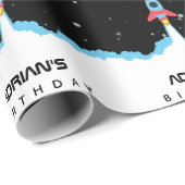 Raketenstart im Weltraum Geburtsdatum Geschenkpapier (Rolleneckpunkt)