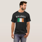 RALEIGH NORTH CAROLINA Irish American Flag Badge T-Shirt (Vorne ganz)