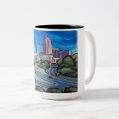 Raleigh-Skyline Zweifarbige Tasse (VorderseiteRechts)