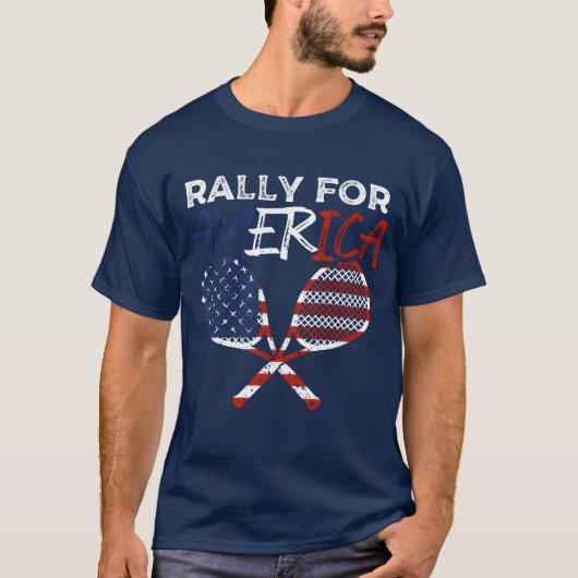 Rally for America Racket Sports American Flag fami T-Shirt (Vorderseite)