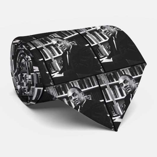 Ralph Ellison, Autor des unsichtbaren Mannes Krawatte (Gerollt)