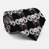 Ram Horned Skull Krawatte (Gerollt)