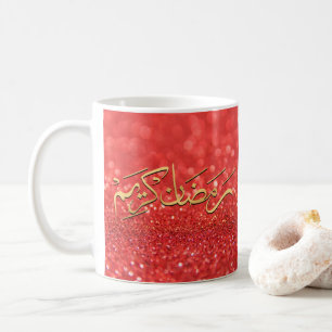 Ramadhan Kareem in arabisch-roter Farbe Kaffeetasse
