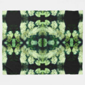 Rambling Wild White Roses Abstrakt Fleecedecke (Vorderseite (Horizontal))