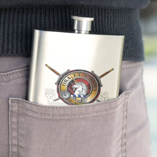 Ramsay Clan Abzeichen Flachmann (Beispiel)