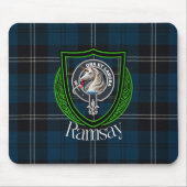 Ramsay Scottish Clan Tartan and Crest Mousepad (Vorne)