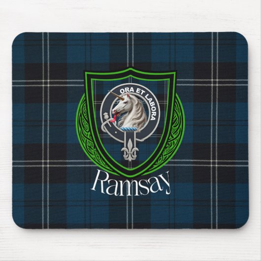 Ramsay Scottish Clan Tartan and Crest  Mousepad (Vorne)