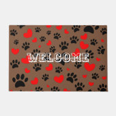 Random Cartoon Dog Paw Prints and Red Hearts Fußmatte (Vorderseite)