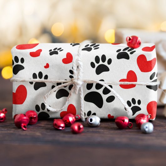 Random Cartoon Dog Paw Prints and Red Hearts Geschenkpapier Set