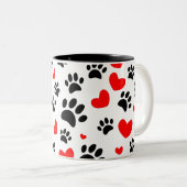 Random Dog Paw Prints und Rote Herzen Zweifarbige Tasse (VorderseiteRechts)