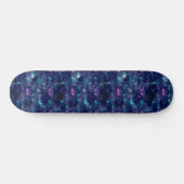 Random Pink und Blue Mermaid Crowns Skateboard (Horizontal)