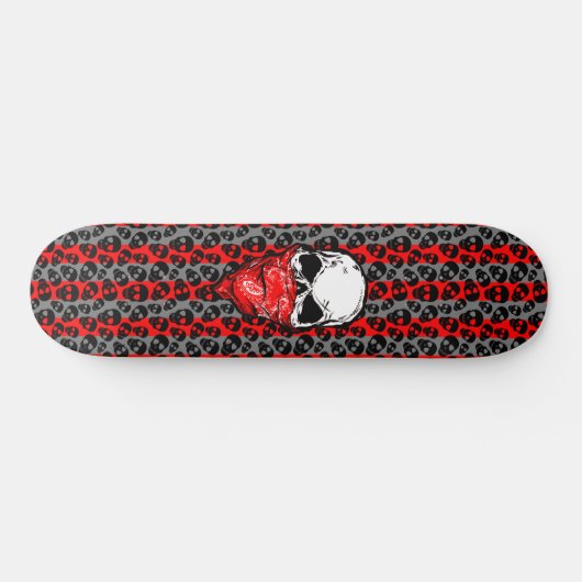 Random Skulls Muster Red Bandana Skull Skateboard (Horizontal)