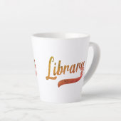 Random Varsity - Bibliothek Milchtasse (Rechte Ecke)