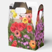 Rannunculus Spring Bulbs Birthday Cake Favor Box Geschenkschachtel (Geöffnet)
