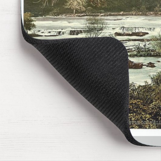 Rapids auf dem Shannon. Co. Limerick, Irland Mousepad (Ecke)