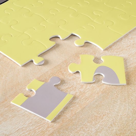 Raptor verkleidete sich als britische Garde. Puzzle (Seite)