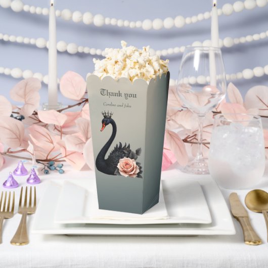 Rare as a black swan, timeless as true love.  geschenkschachtel (Hochzeit)