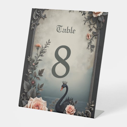 Rare as a black swan, timeless as true love.  sockelschild (Vorderseite)