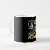 Rasenmähen - das Gras ruft Kaffeetasse (Vorderseite Links)